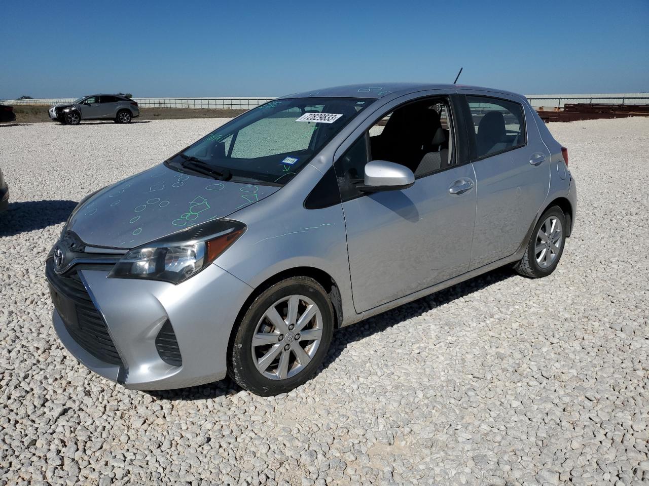 Изображение 2015 TOYOTA YARIS  2015
