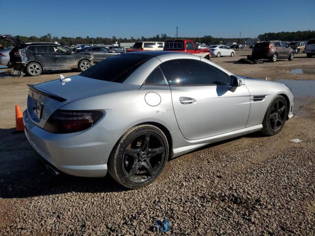 Obraz 3 z 2016 MERCEDES-BENZ SLK 300 2016 z VIN WDDPK3JA1GF124941