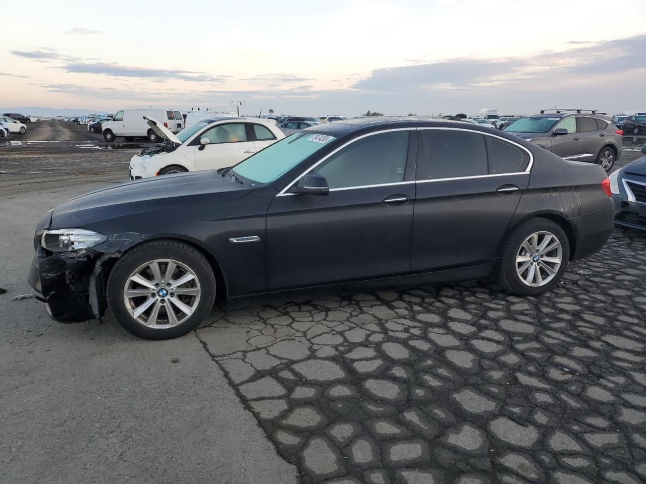 Obraz 1 z 2014 BMW 528 XI 2014 z VIN WBA5A7C55ED615532