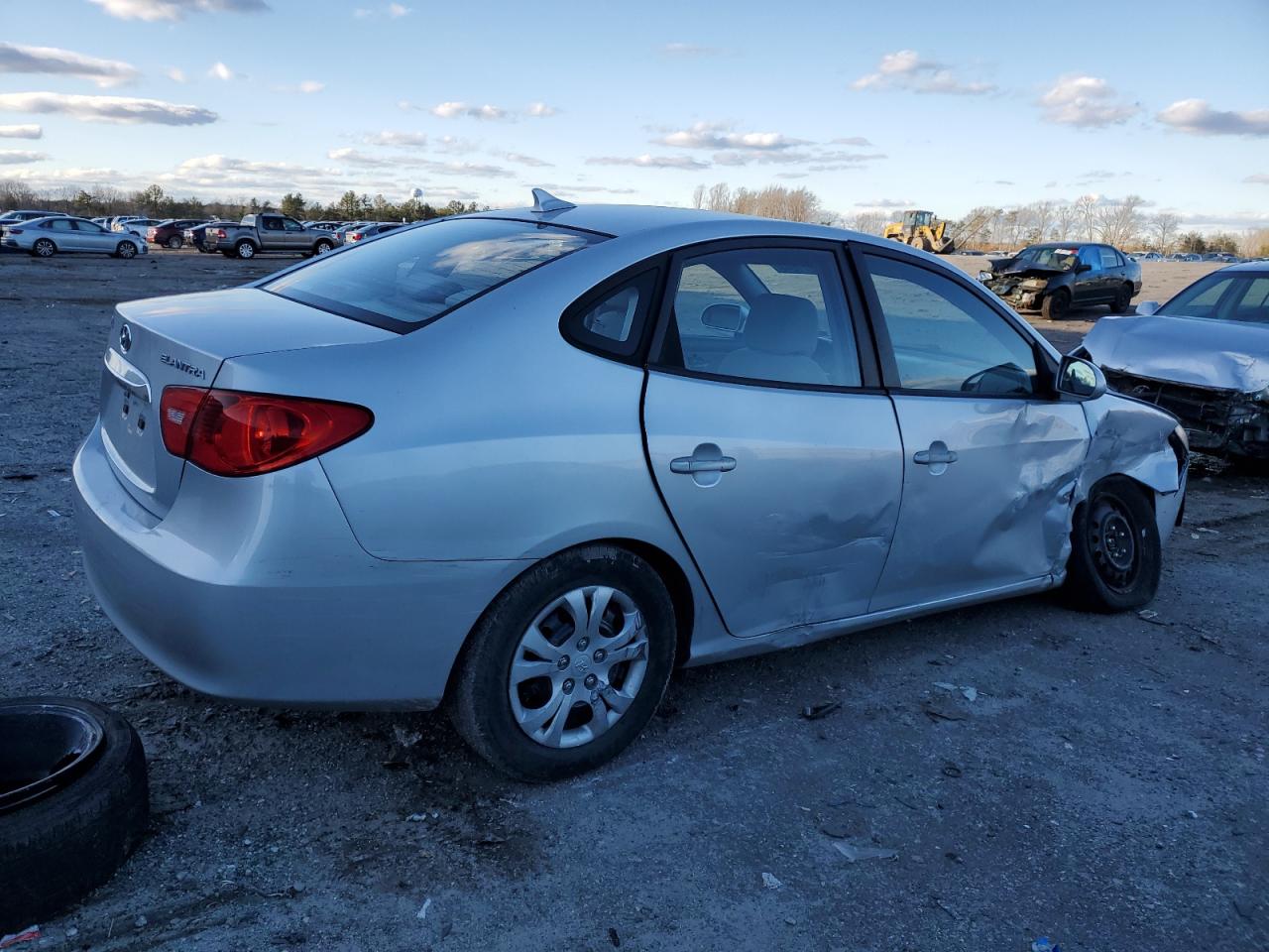 Image 3 of 2010 HYUNDAI ELANTRA BLUE 2010 with VIN KMHDU4AD4AU136779