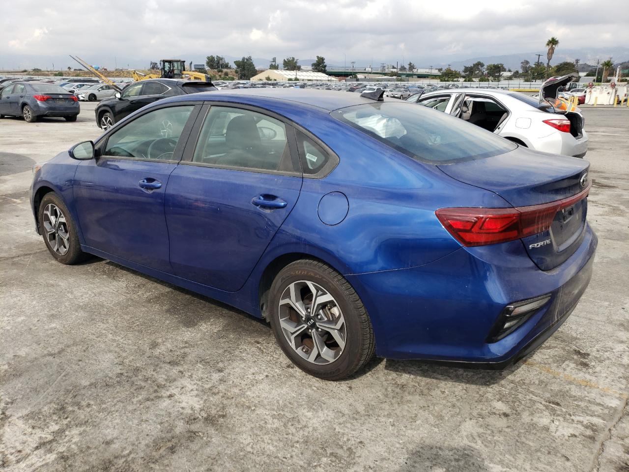 Obraz 2 z 2020 KIA FORTE FE 2020 z VIN 3KPF24AD6LE230747