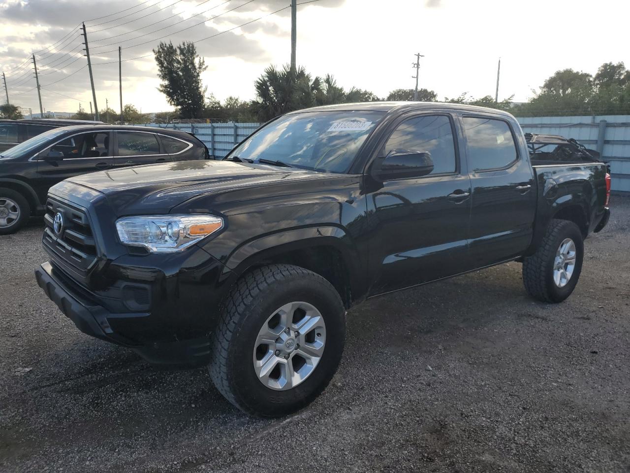 Изображение 1 2016 TOYOTA TACOMA DOUBLE CAB 2016 с VIN 5TFAX5GN1GX065679