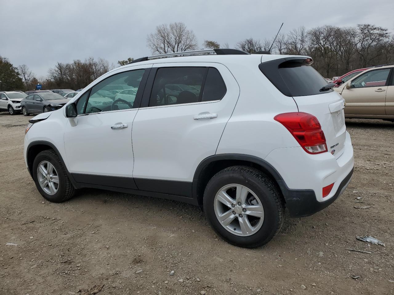 Изображение 2 2019 CHEVROLET TRAX 1LT 2019 с VIN 3GNCJPSB9KL405479