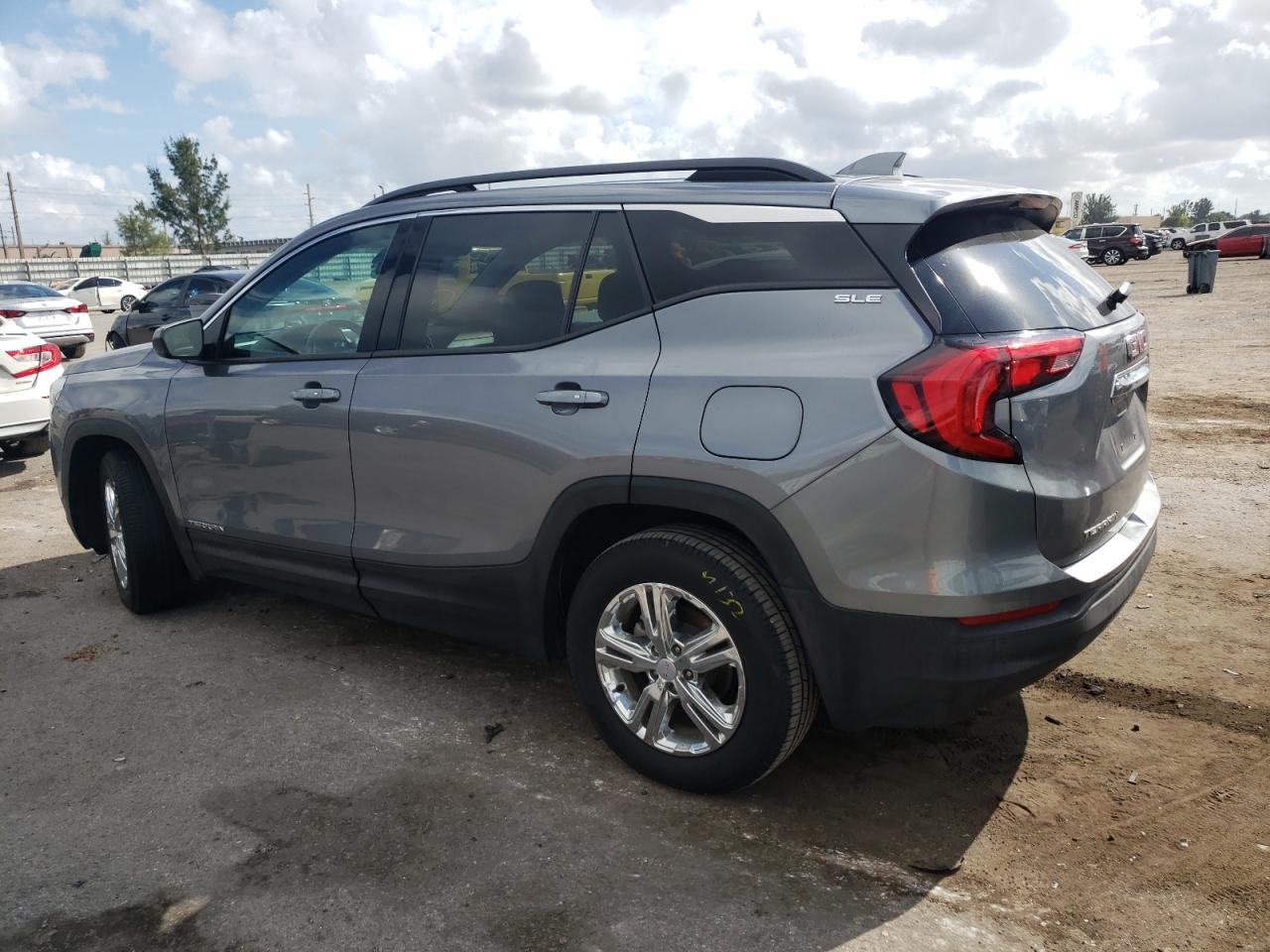 Image 2 of 2020 GMC TERRAIN SLE 2020 with VIN 3GKALMEV4LL173006