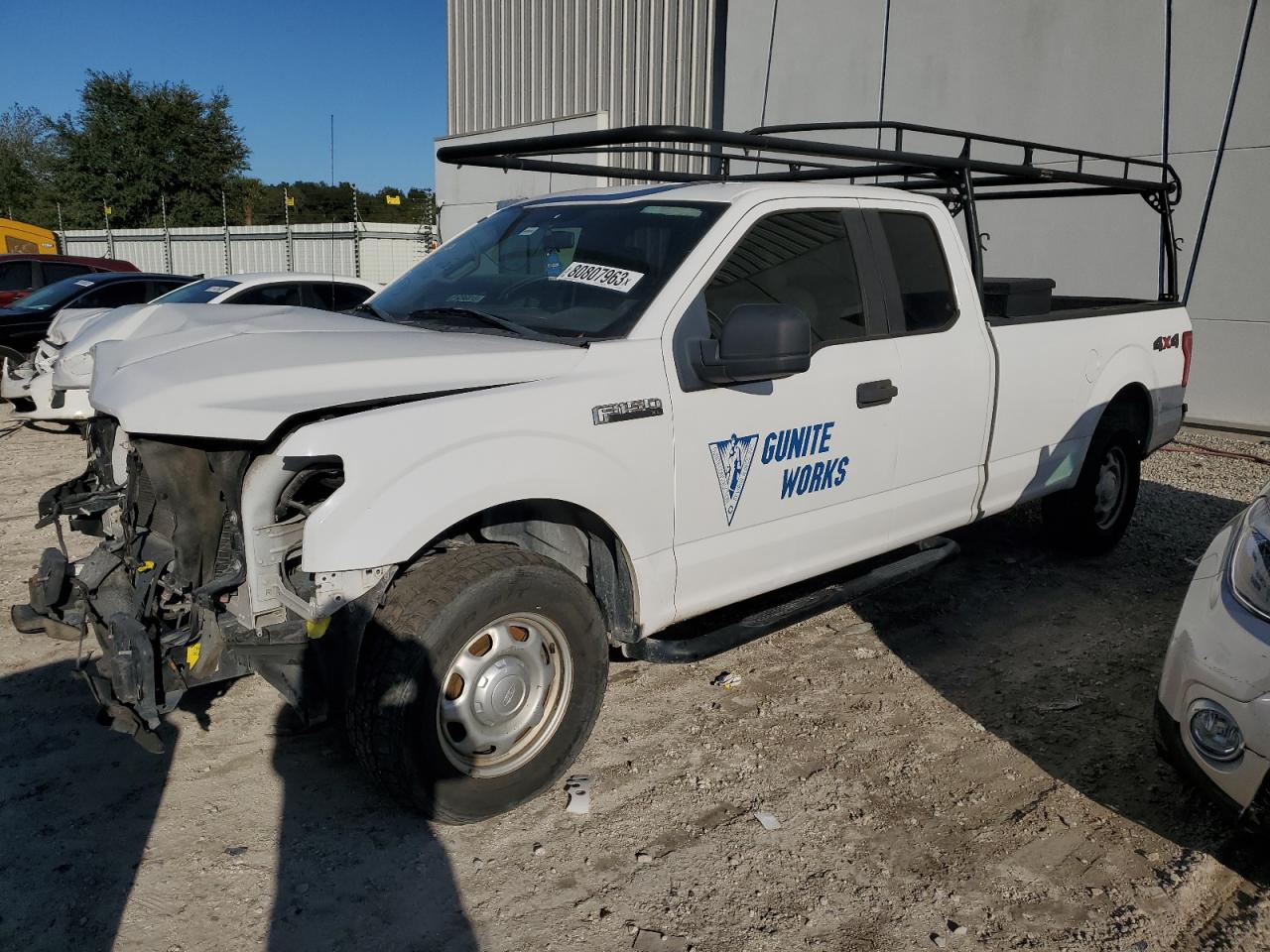 Изображение 1 2017 FORD F150 SUPER CAB 2017 с VIN 1FTEX1EF9HKD76409