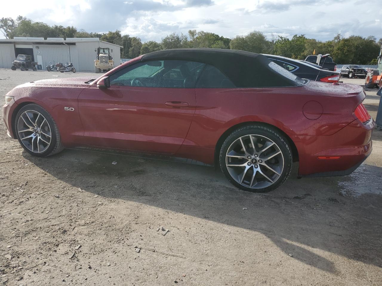 Image 2 of 2015 FORD MUSTANG GT 2015 with VIN 1FATP8FF5F5329071