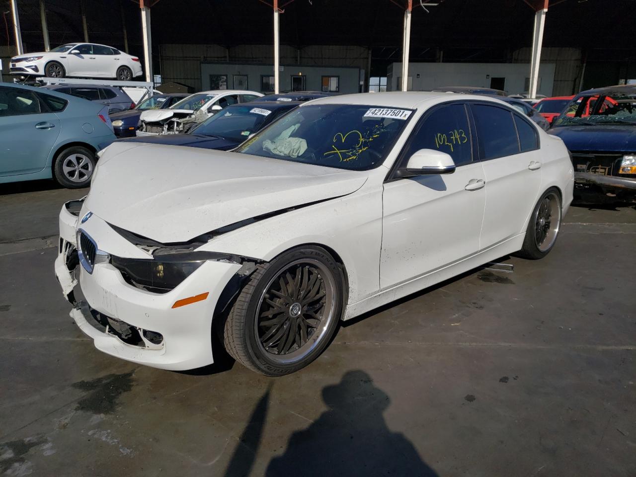 Obraz 2 z Bmw 320 I 2015 z VIN WBA3B1C50FK139513