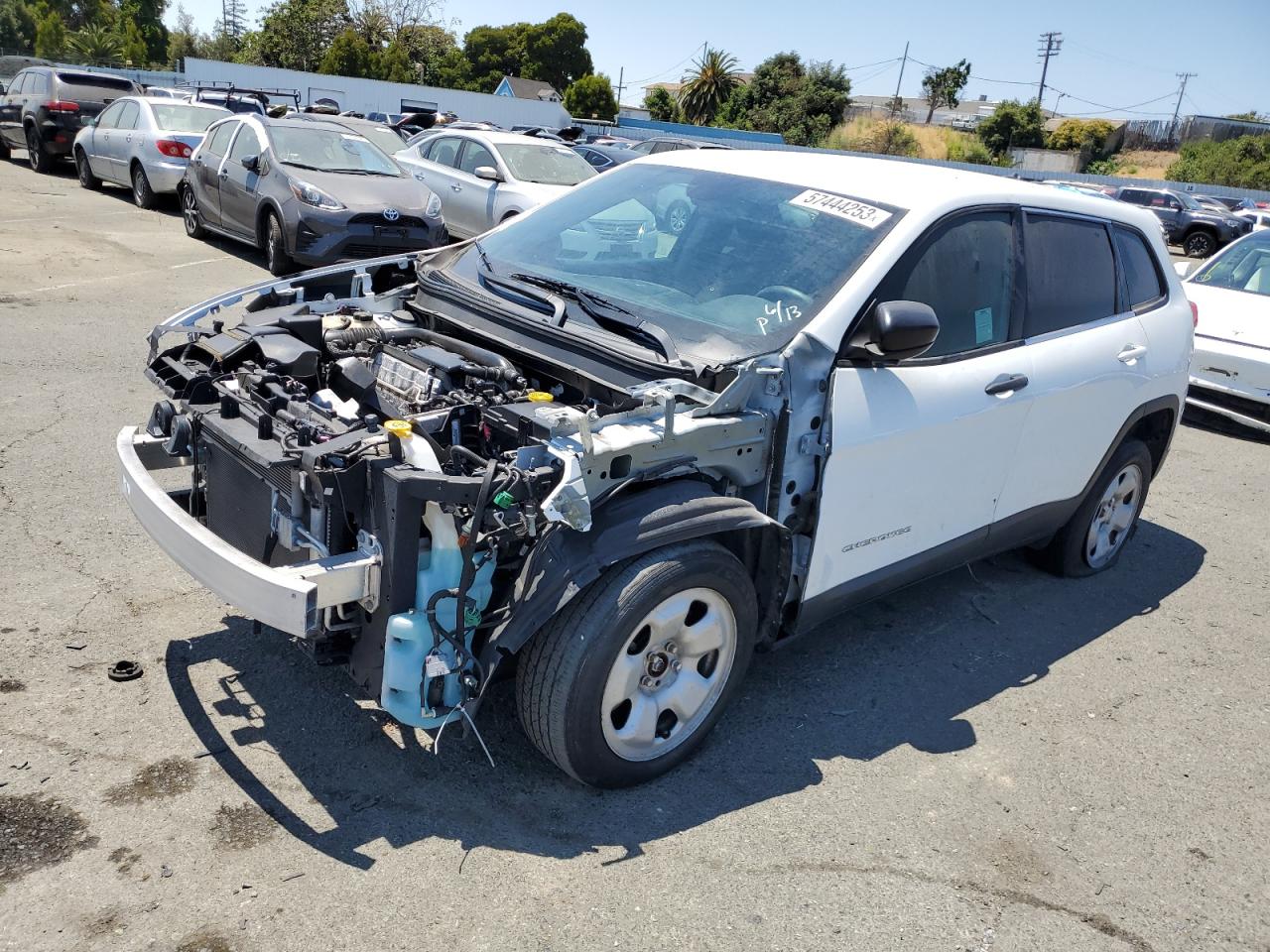 Image 1 of Jeep Cherokee Sport 2017 with VIN 1C4PJLAB1HW654902