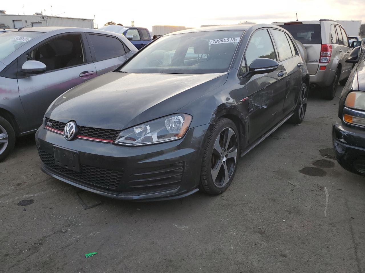 Obraz 1 z 2016 VOLKSWAGEN GTI S/SE 2016 z VIN 3VW5T7AUXGM013737