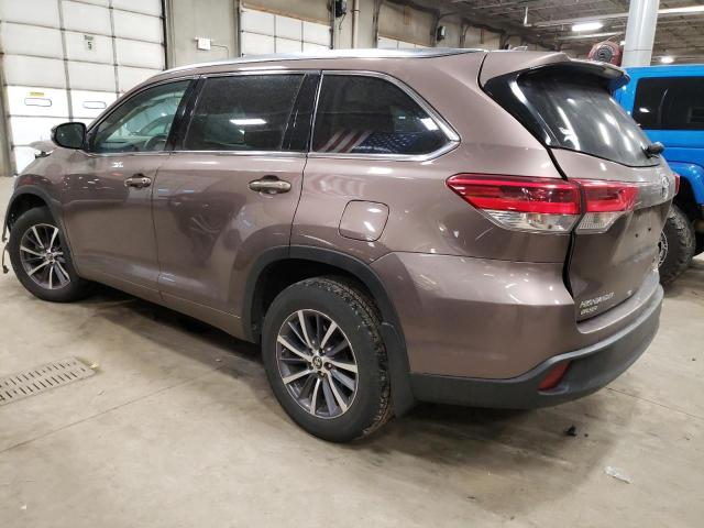 Изображение 2 2017 TOYOTA HIGHLANDER SE 2017 с VIN 5TDJZRFH3HS366636