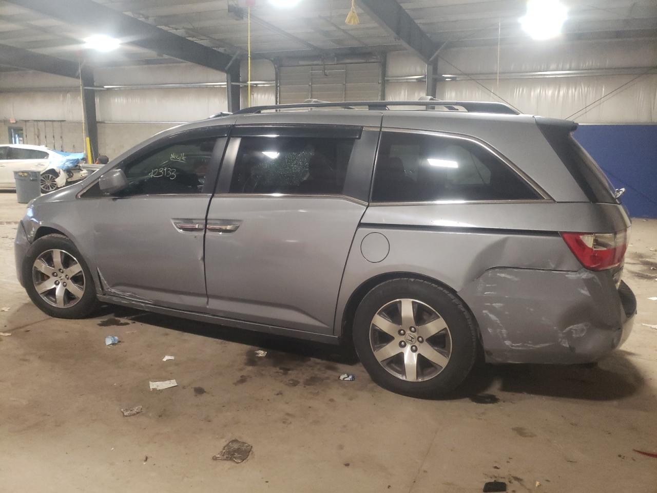 Image 2 of Honda Odyssey Exl 2012 with VIN 5FNRL5H65CB053870