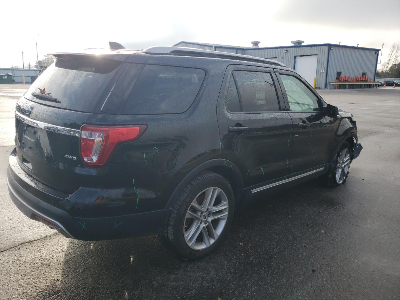 Obraz 3 z 2017 FORD EXPLORER XLT 2017 z VIN 1FM5K8D84HGC28502