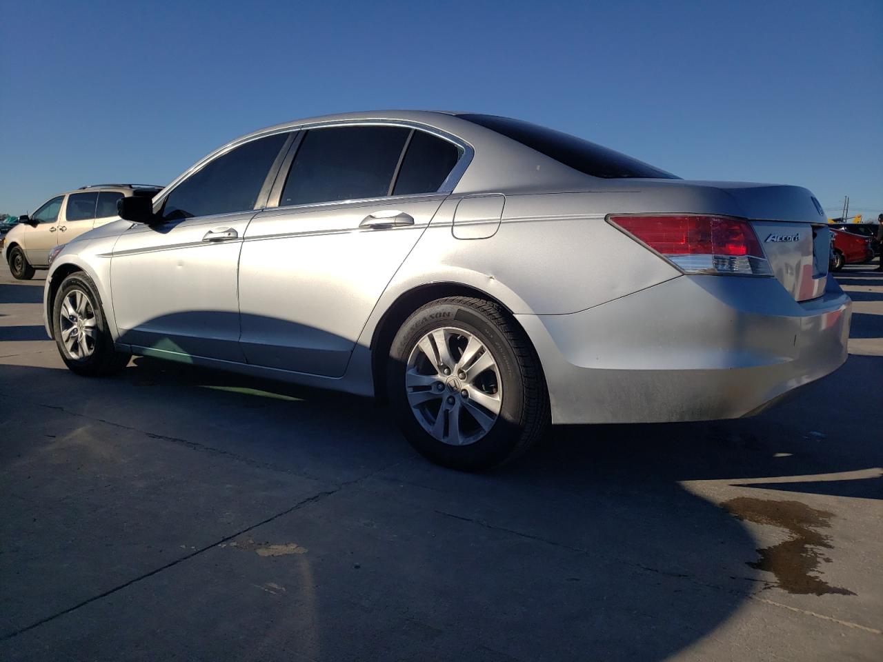 Image 2 of 2010 HONDA ACCORD LXP 2010 with VIN 1HGCP2F41AA187809