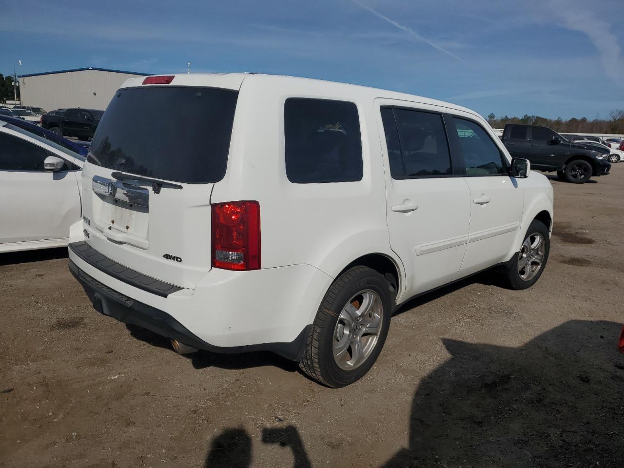 Image 3 of 2013 HONDA PILOT EXL 2013 with VIN 5FNYF4H55DB082596