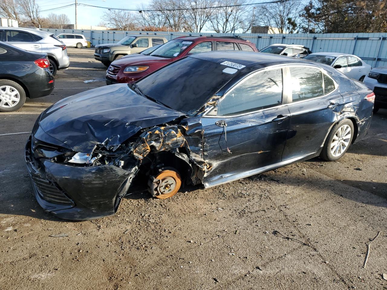 Obraz 1 z 2019 TOYOTA CAMRY L 2019 z VIN 4T1B11HK7KU711302