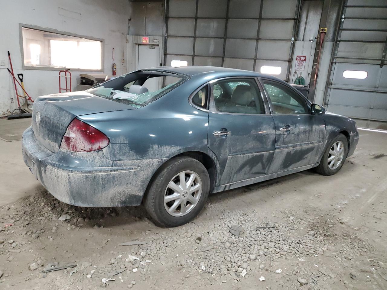 Image 3 of 2006 BUICK LACROSSE CXS 2006 with VIN 2G4WE587461113257