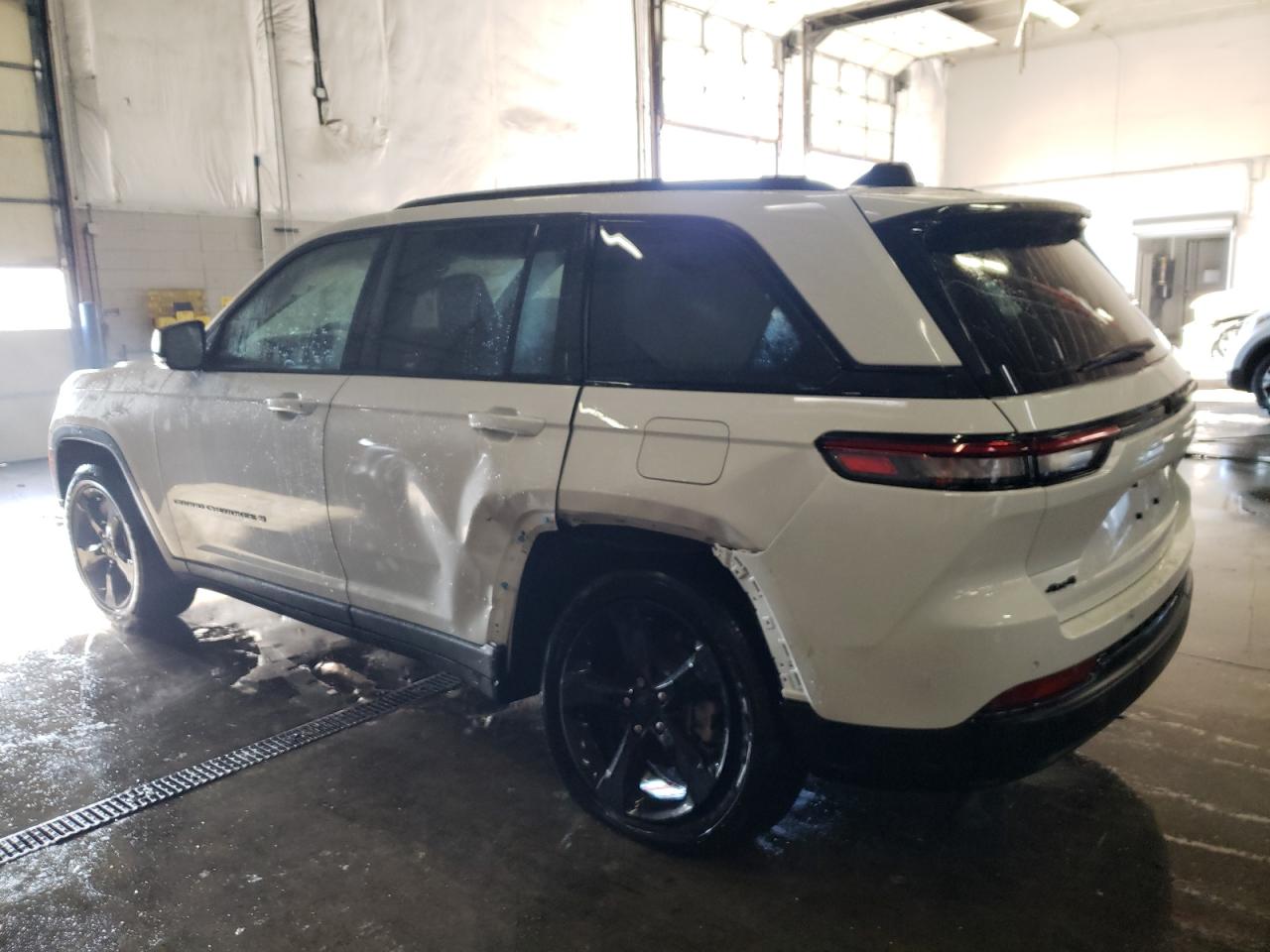 Image 2 of 2023 JEEP GRAND CHEROKEE LAREDO 2023 with VIN 1C4RJHAG8PC620540