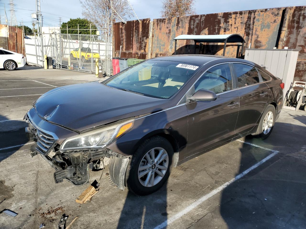 Изображение 1 2015 HYUNDAI SONATA SE 2015 с VIN 5NPE24AF6FH177982