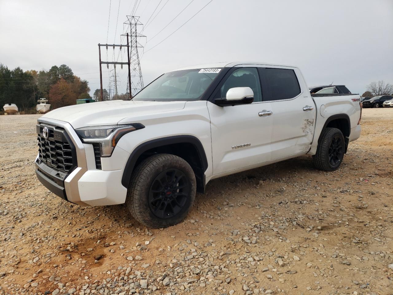Obraz 2022 TOYOTA TUNDRA CREWMAX LIMITED 2022