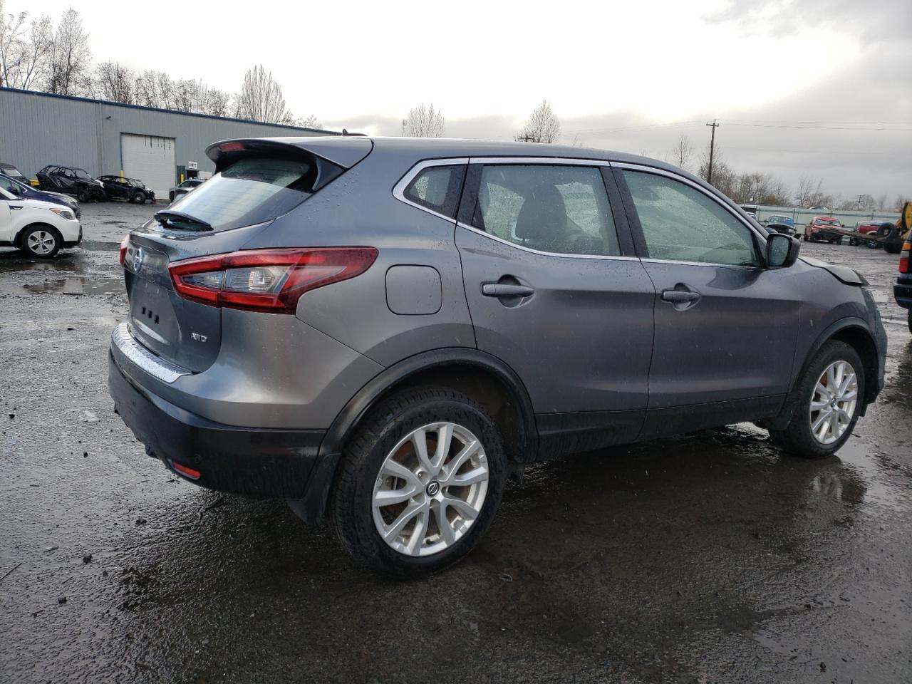 Image 3 of 2020 NISSAN ROGUE SPORT S 2020 with VIN JN1BJ1CW3LW651378