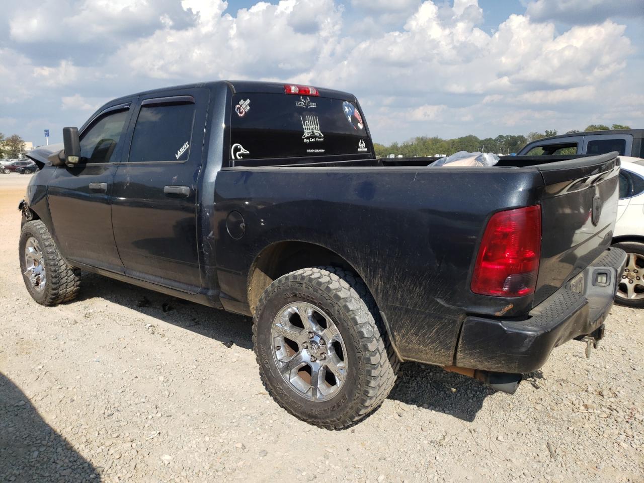 Image 2 of 2016 RAM 1500 ST 2016 with VIN 3C6RR7KT8GG266795