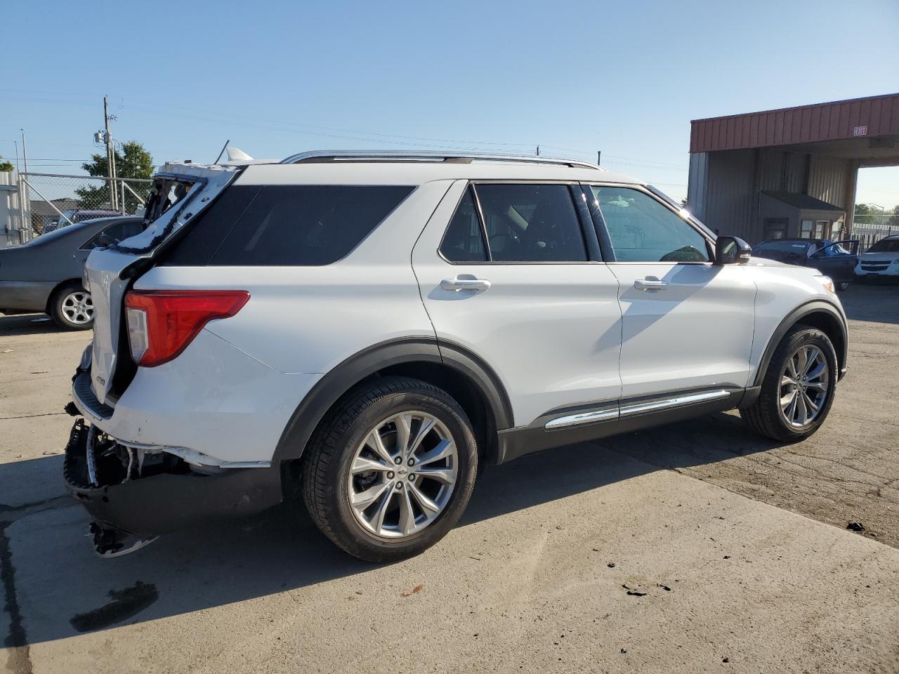Изображение 3 2020 FORD EXPLORER LIMITED 2020 с VIN 1FMSK8FH9LGB64840