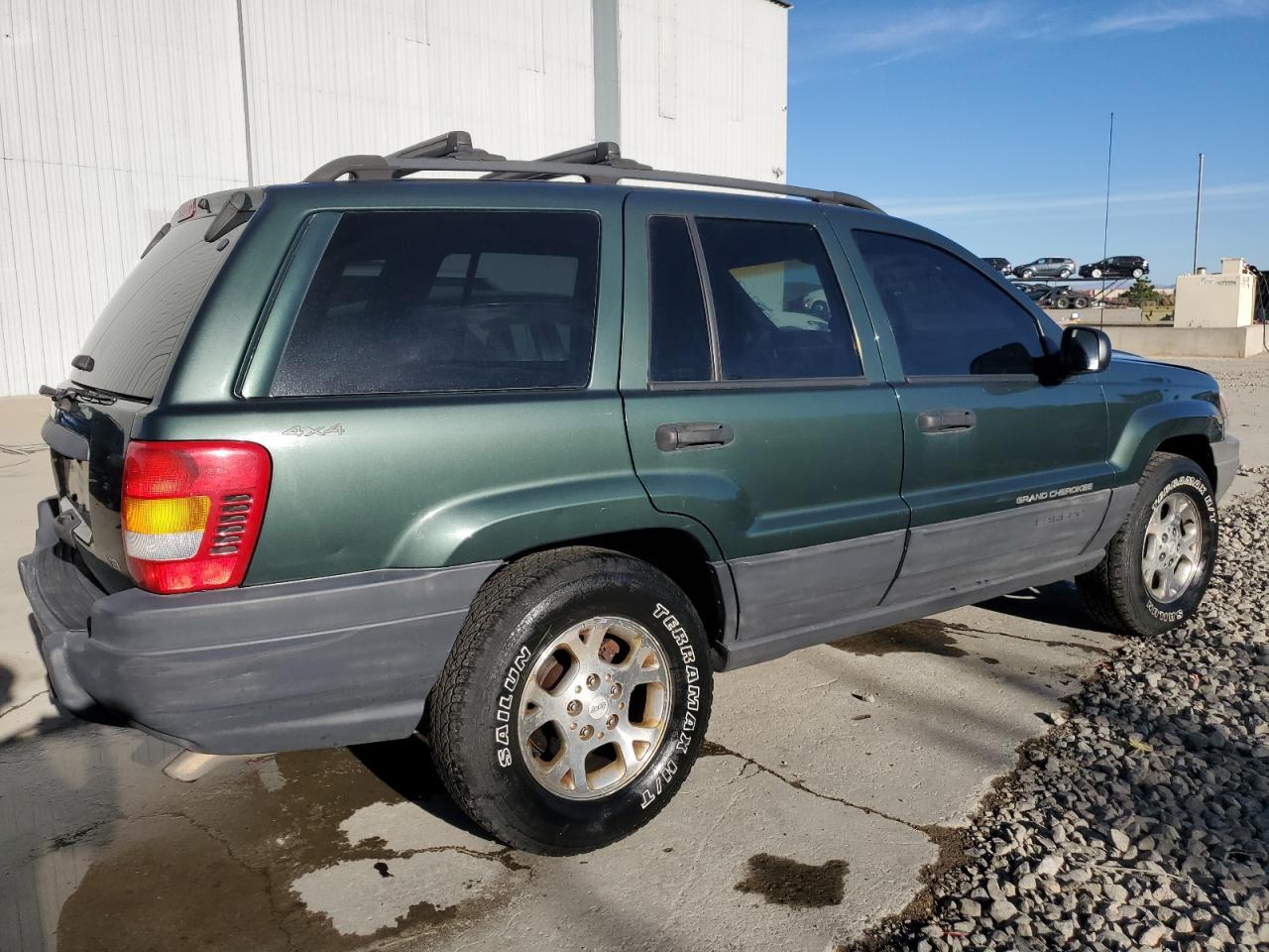 Изображение 3 2000 JEEP GRAND CHEROKEE LAREDO 2000 с VIN 1J4GW48N5YC282810