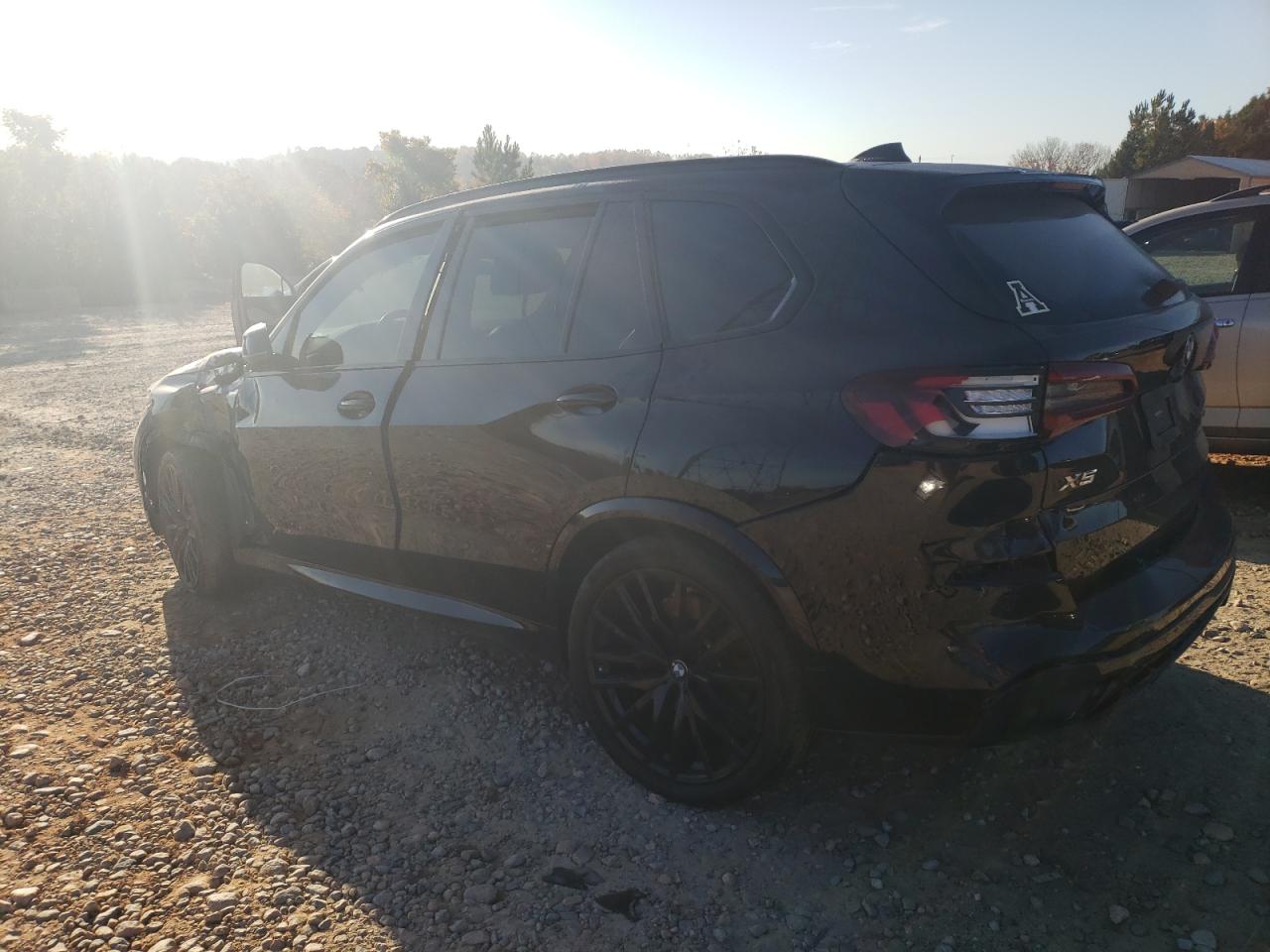 Obraz 2 z 2021 BMW X5 XDRIVE40I 2021 z VIN 5UXCR6C08M9G70111