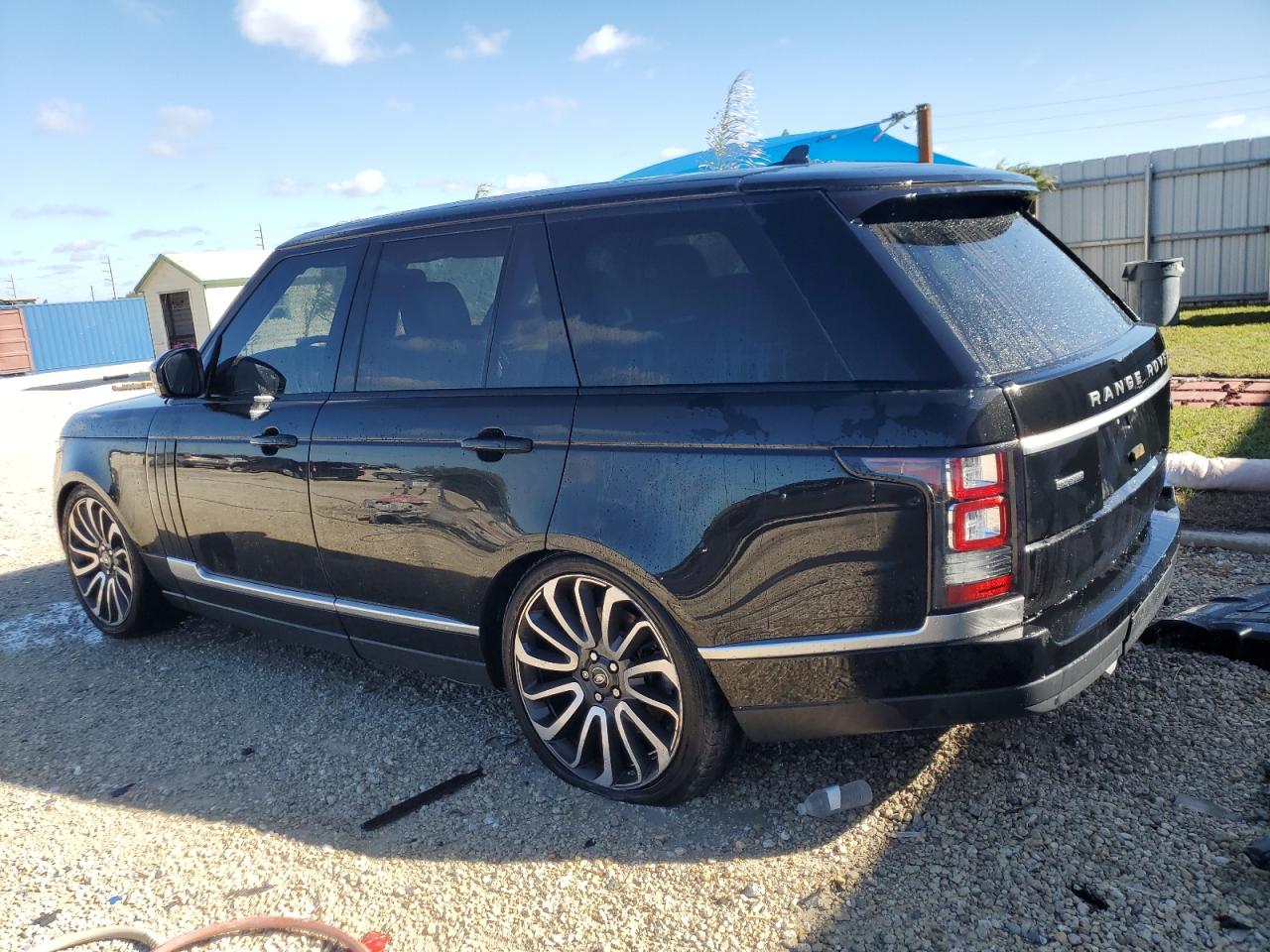 Obraz 2 z 2016 LAND ROVER RANGE ROVER SUPERCHARGED 2016 z VIN SALGS2EF2GA290546