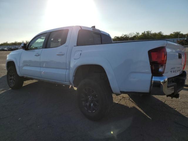 Image 2 of 2022 TOYOTA TACOMA DOUBLE CAB 2022 with VIN 3TMAZ5CN0NM180700