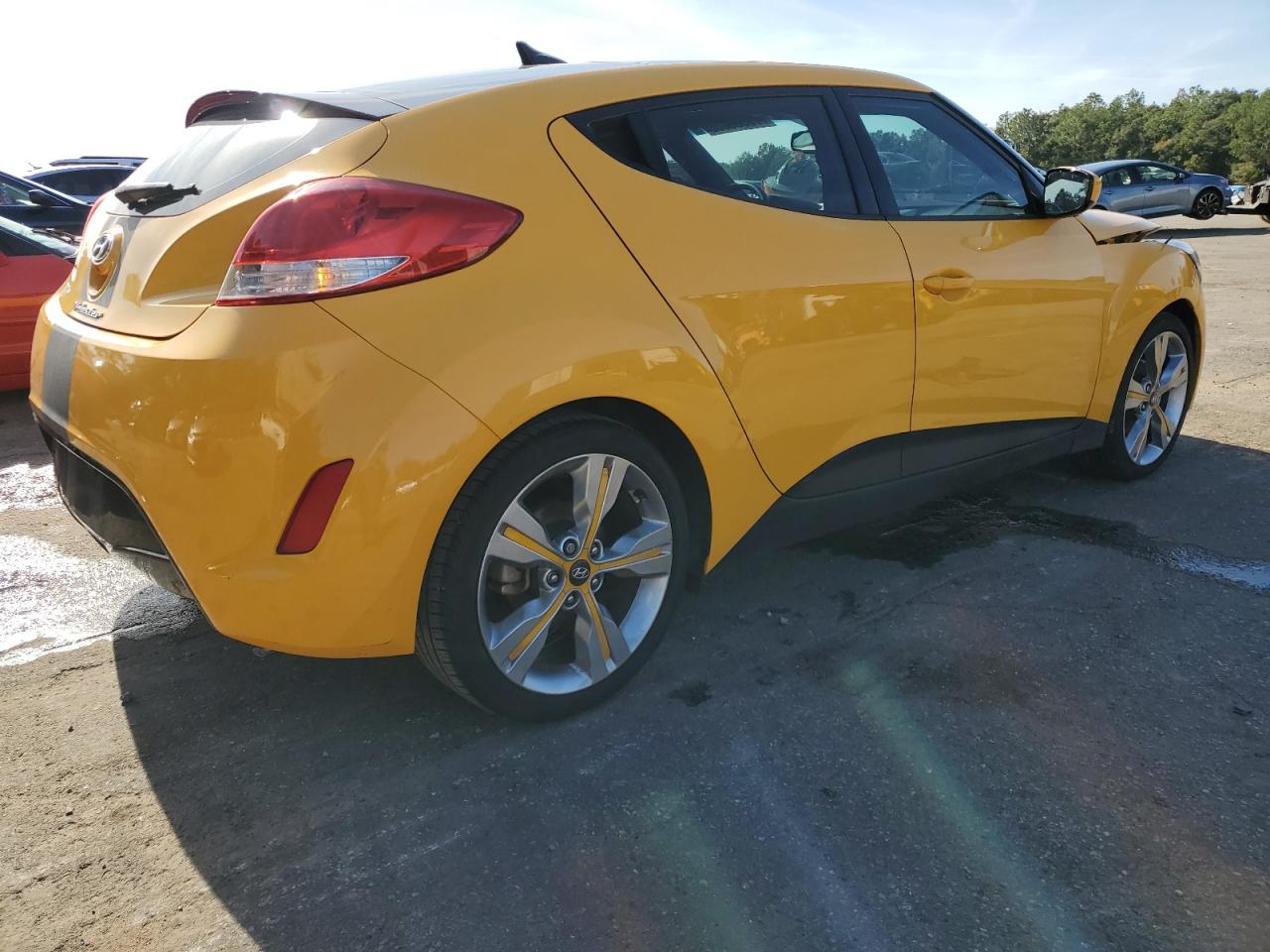 Image 3 of 2016 HYUNDAI VELOSTER  2016 with VIN KMHTC6AD0GU295186