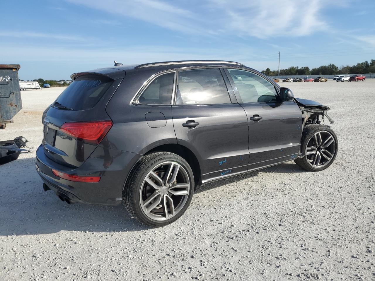 Image 3 of 2016 AUDI SQ5 PREMIUM PLUS 2016 with VIN WA1CCBFP8GA041947