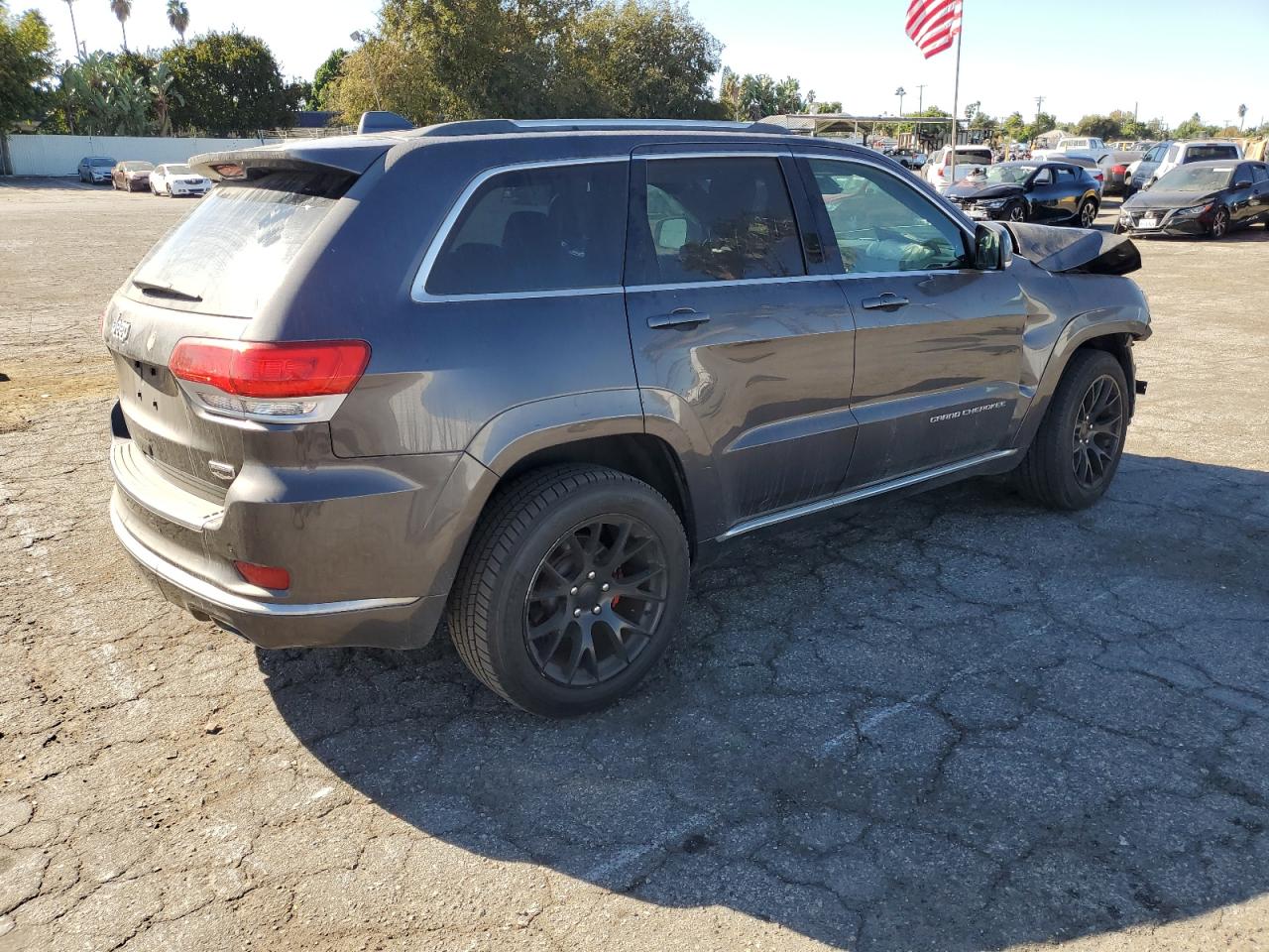 Obraz 3 z 2016 JEEP GRAND CHEROKEE SUMMIT 2016 z VIN 1C4RJEJG9GC500597
