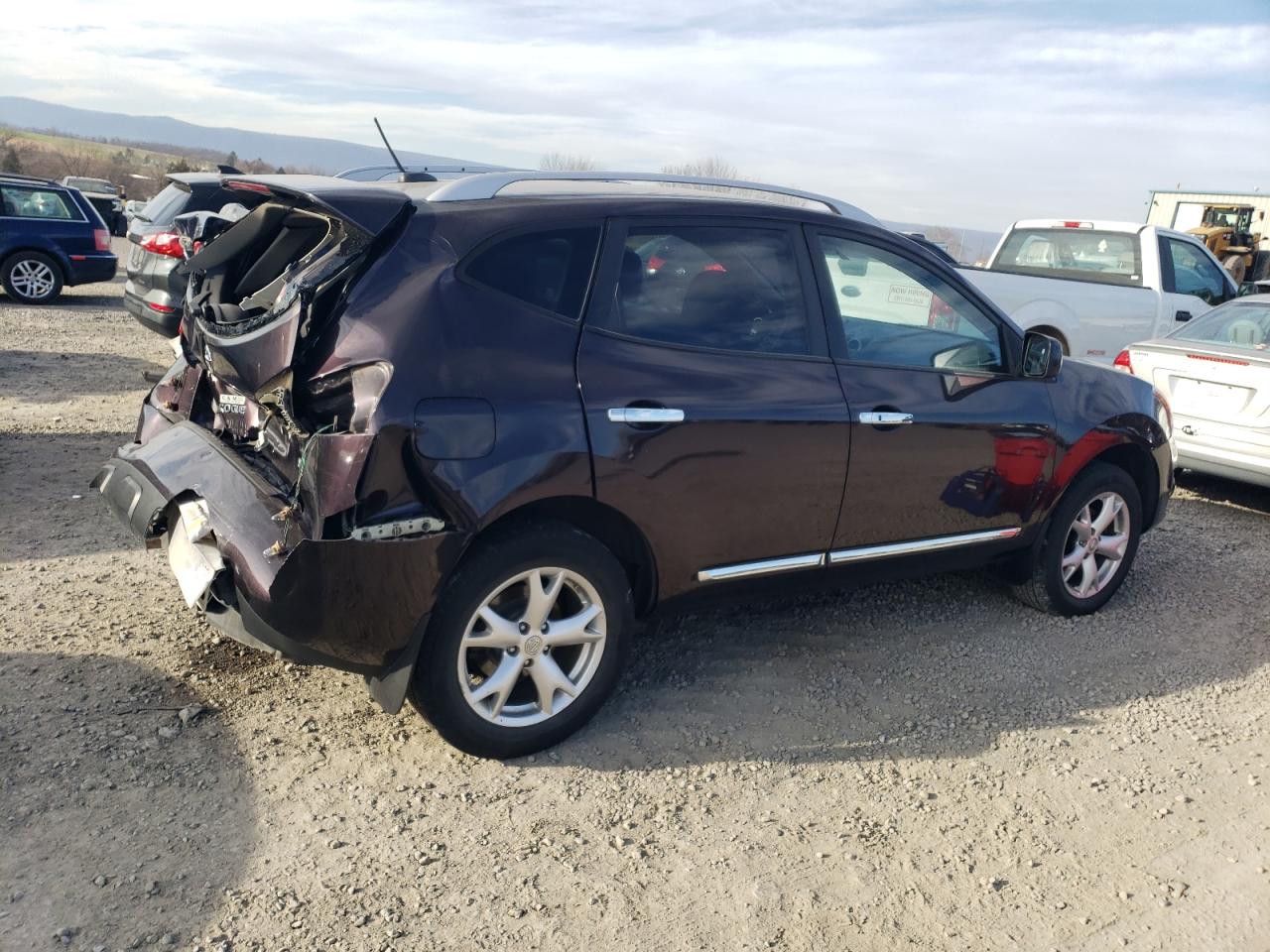 Image 3 of 2011 NISSAN ROGUE S 2011 with VIN JN8AS5MV3BW308818