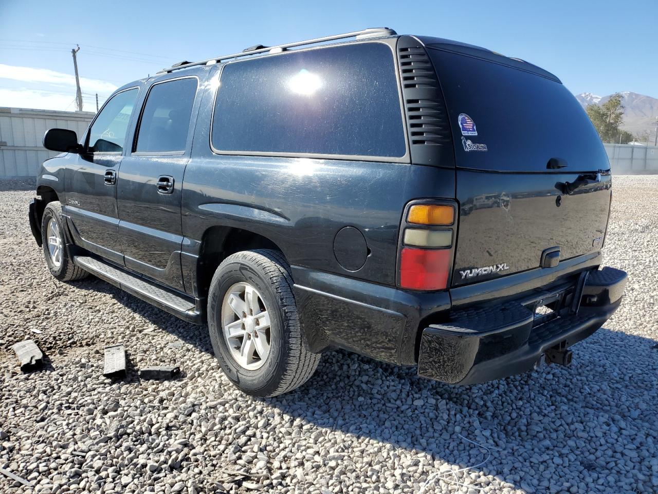 Изображение 2 2005 GMC YUKON XL DENALI 2005 с VIN 1GKFK66U75J265585
