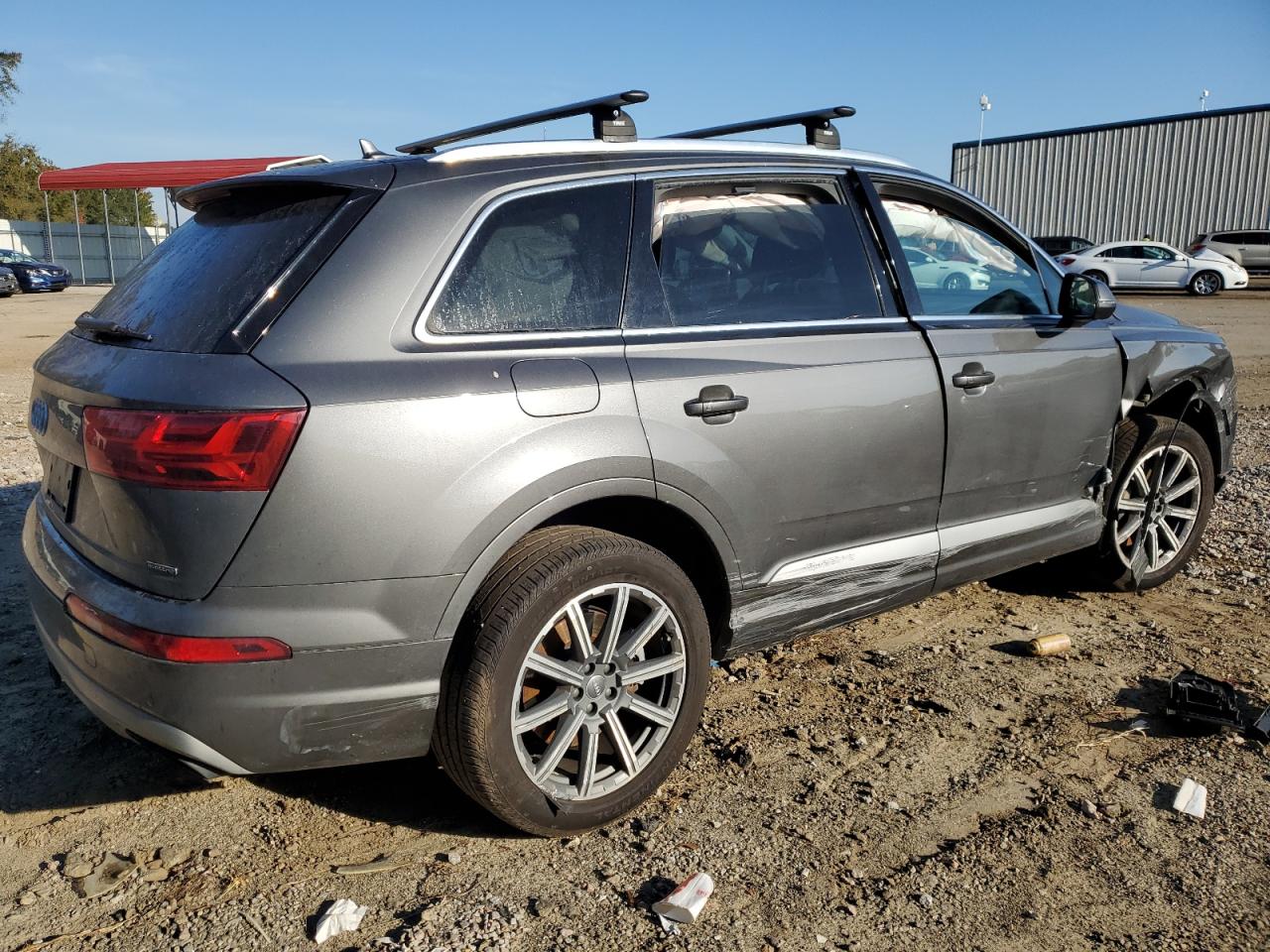 Image 3 of 2019 AUDI Q7 PREMIUM PLUS 2019 with VIN WA1LAAF75KD041993