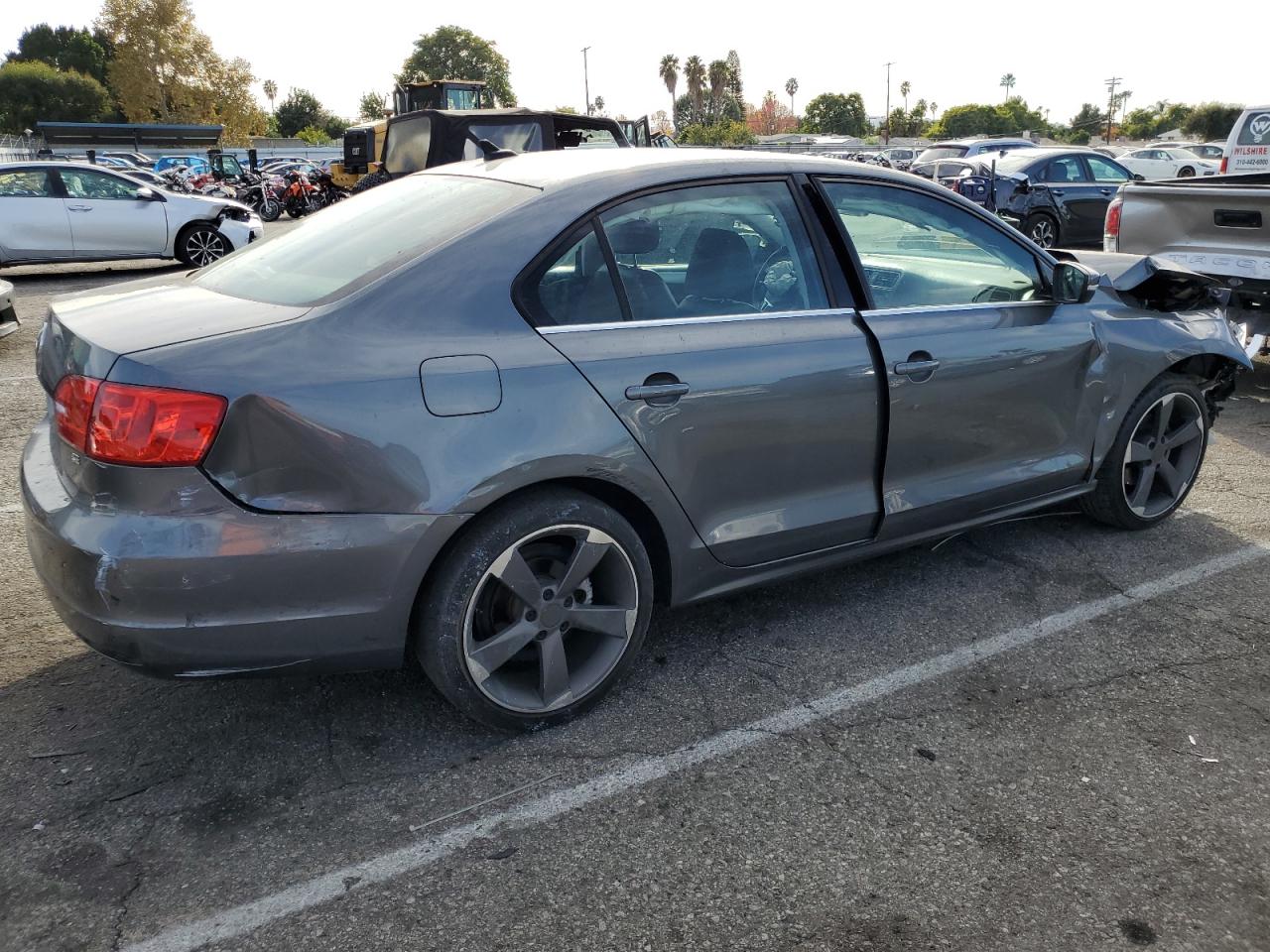 Image 3 of 2014 VOLKSWAGEN JETTA SE 2014 with VIN 3VWD17AJ6EM268325
