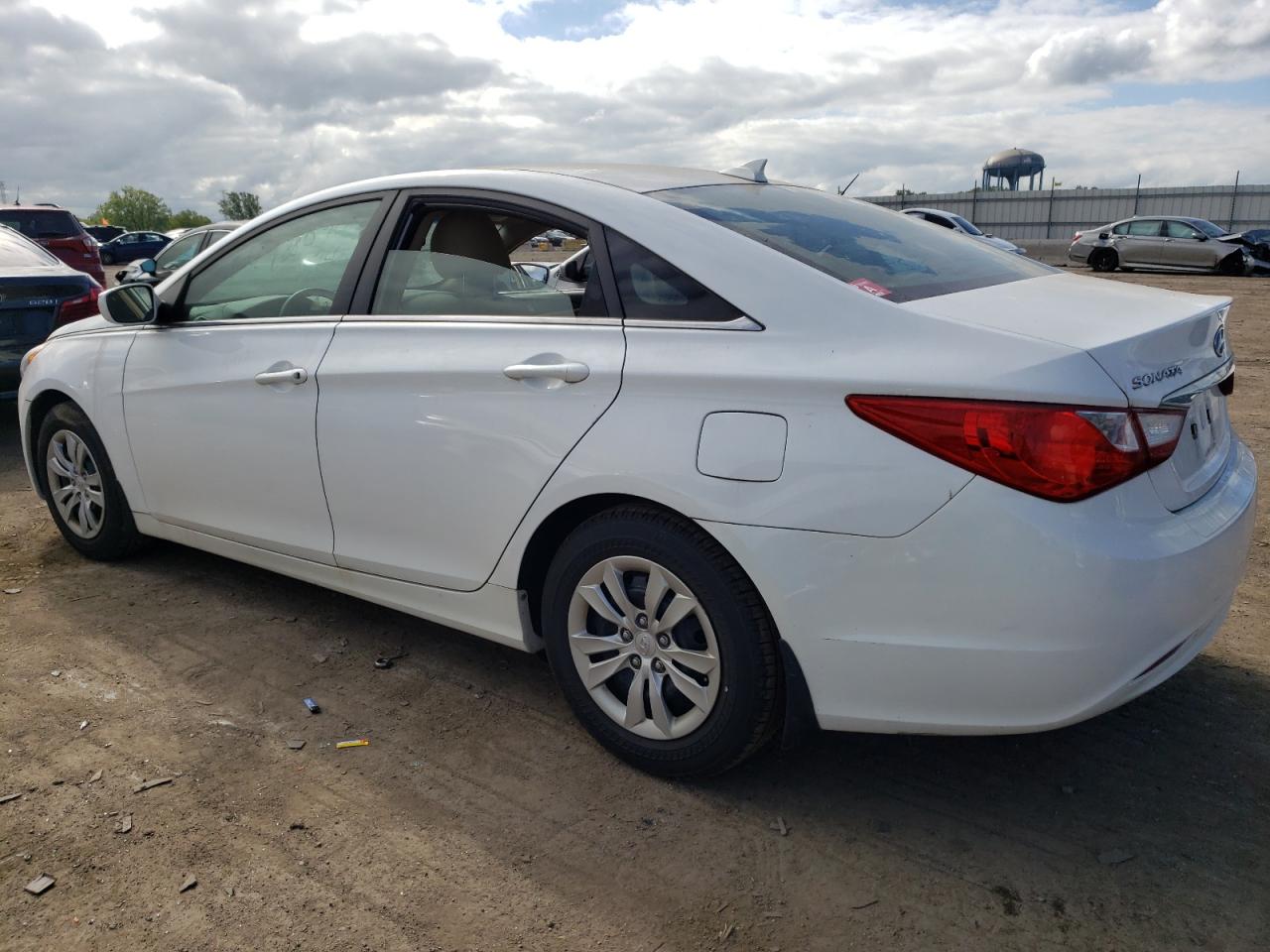 Image 2 of 2013 HYUNDAI SONATA GLS 2013 with VIN 5NPEB4AC3DH598979