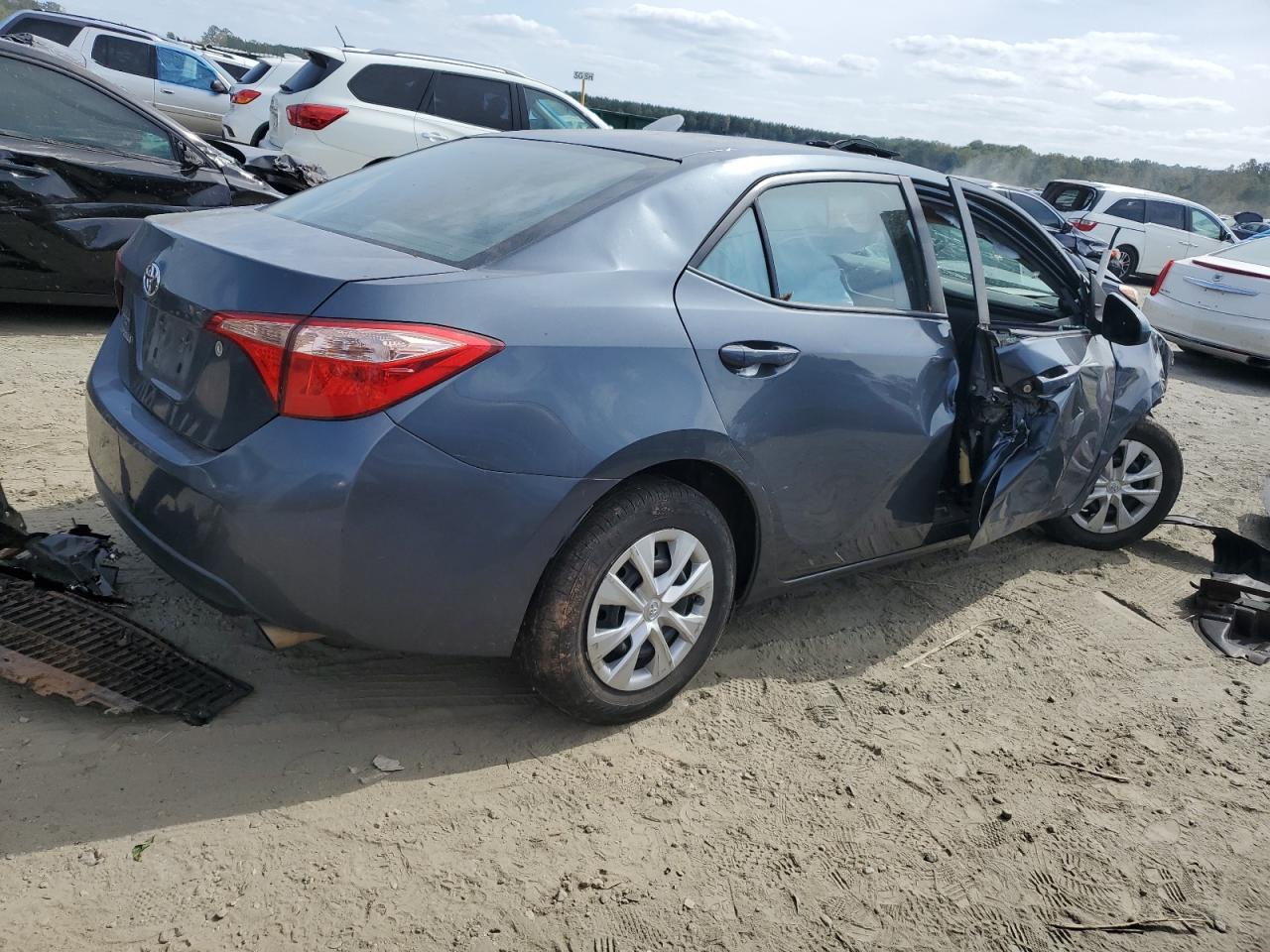 Obraz 3 z 2017 TOYOTA COROLLA L 2017 z VIN 2T1BURHEXHC790930