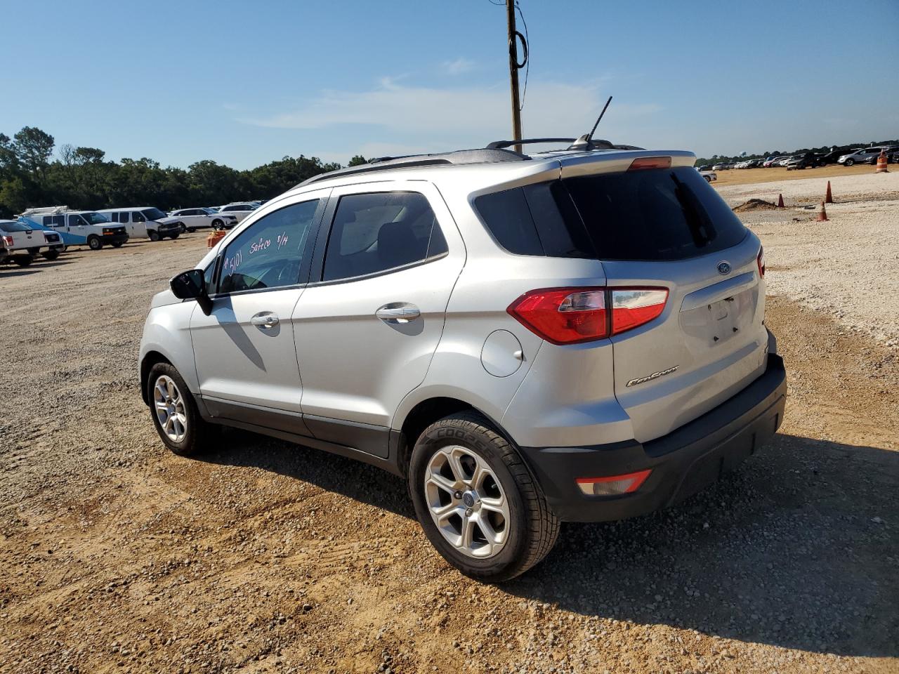 Image 2 of 2018 FORD ECOSPORT SE 2018 with VIN MAJ3P1TE1JC207895