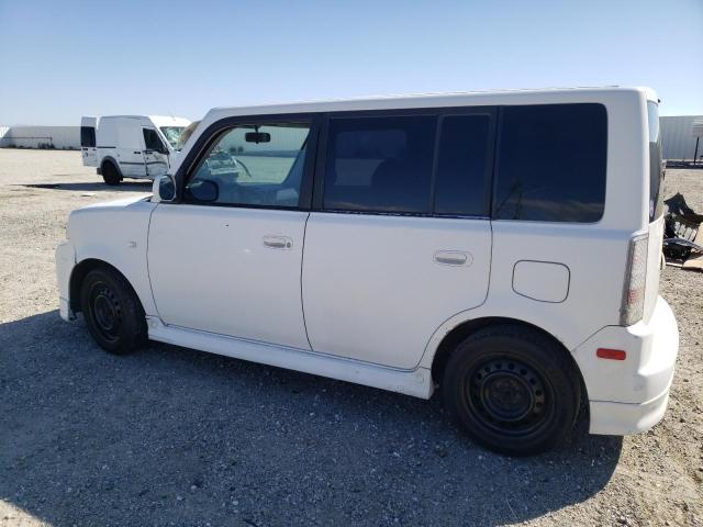 Obraz 2 z 2005 TOYOTA SCION XB 2005 z VIN JTLKT334050180009