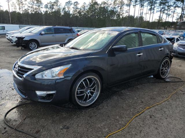 Image 1 of 2013 NISSAN ALTIMA 2.5 2013 with VIN 1N4AL3AP3DC235141