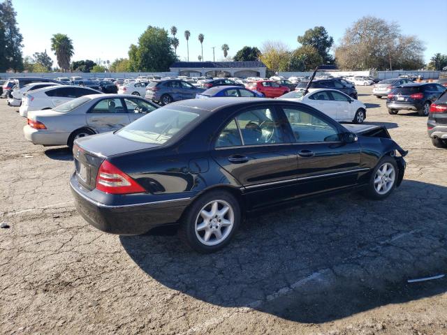 Obraz 3 z 2004 MERCEDES-BENZ C 240 2004 z VIN WDBRF61J54A619370