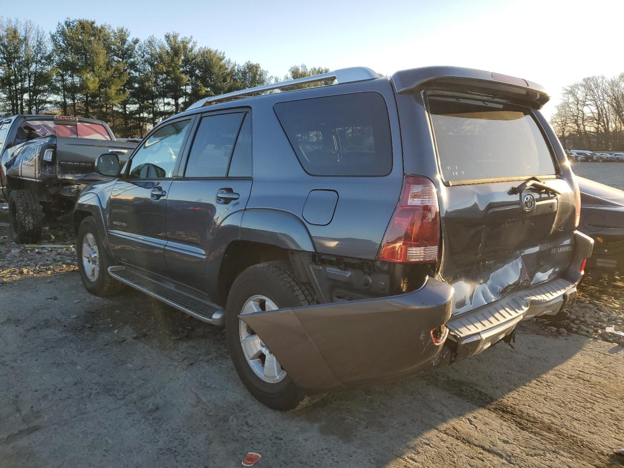 Image 2 of 2003 TOYOTA 4RUNNER LIMITED 2003 with VIN JTEBT17R230009888