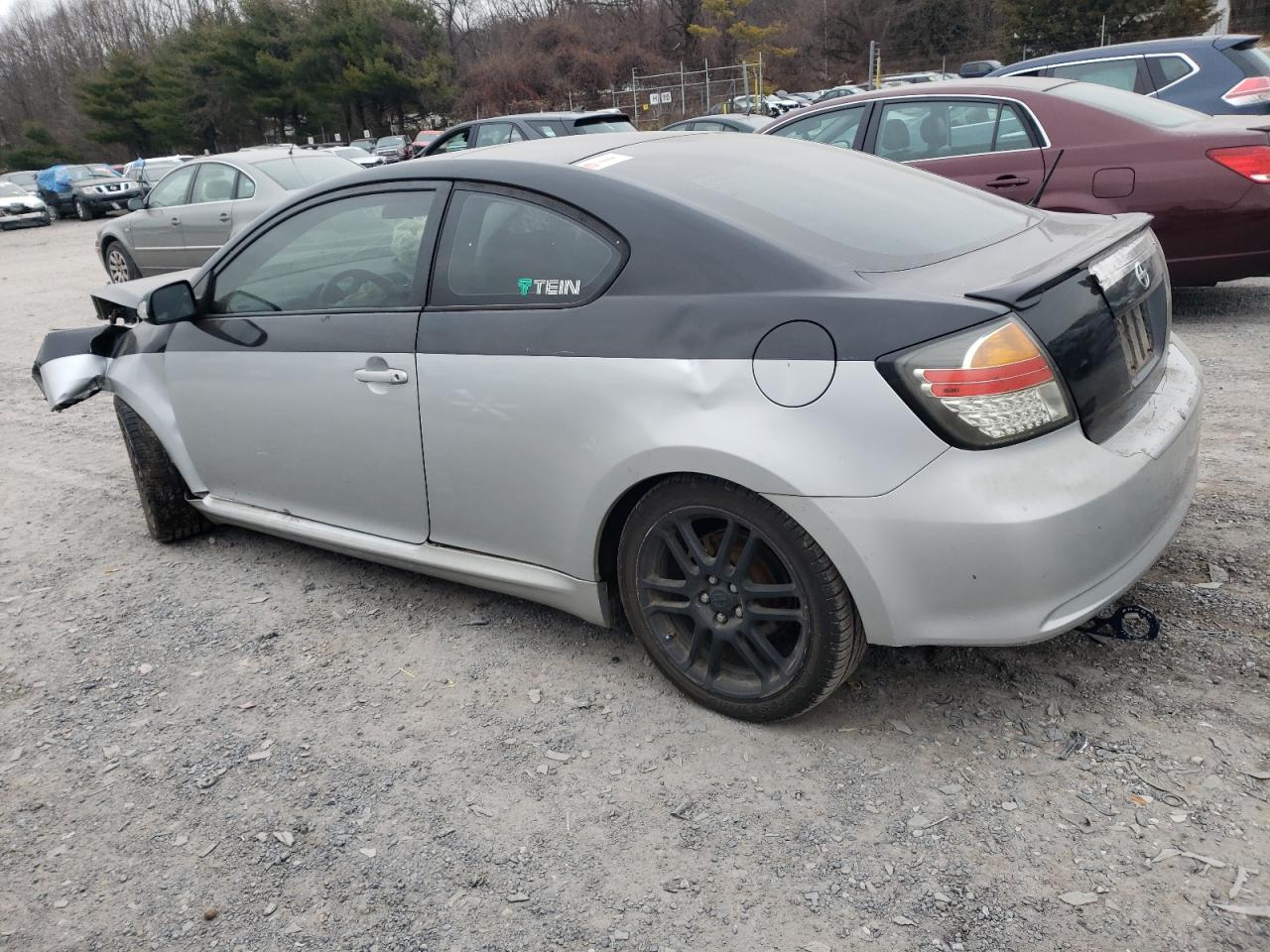 Изображение 2 2005 TOYOTA SCION TC  2005 с VIN JTKDE177250041211
