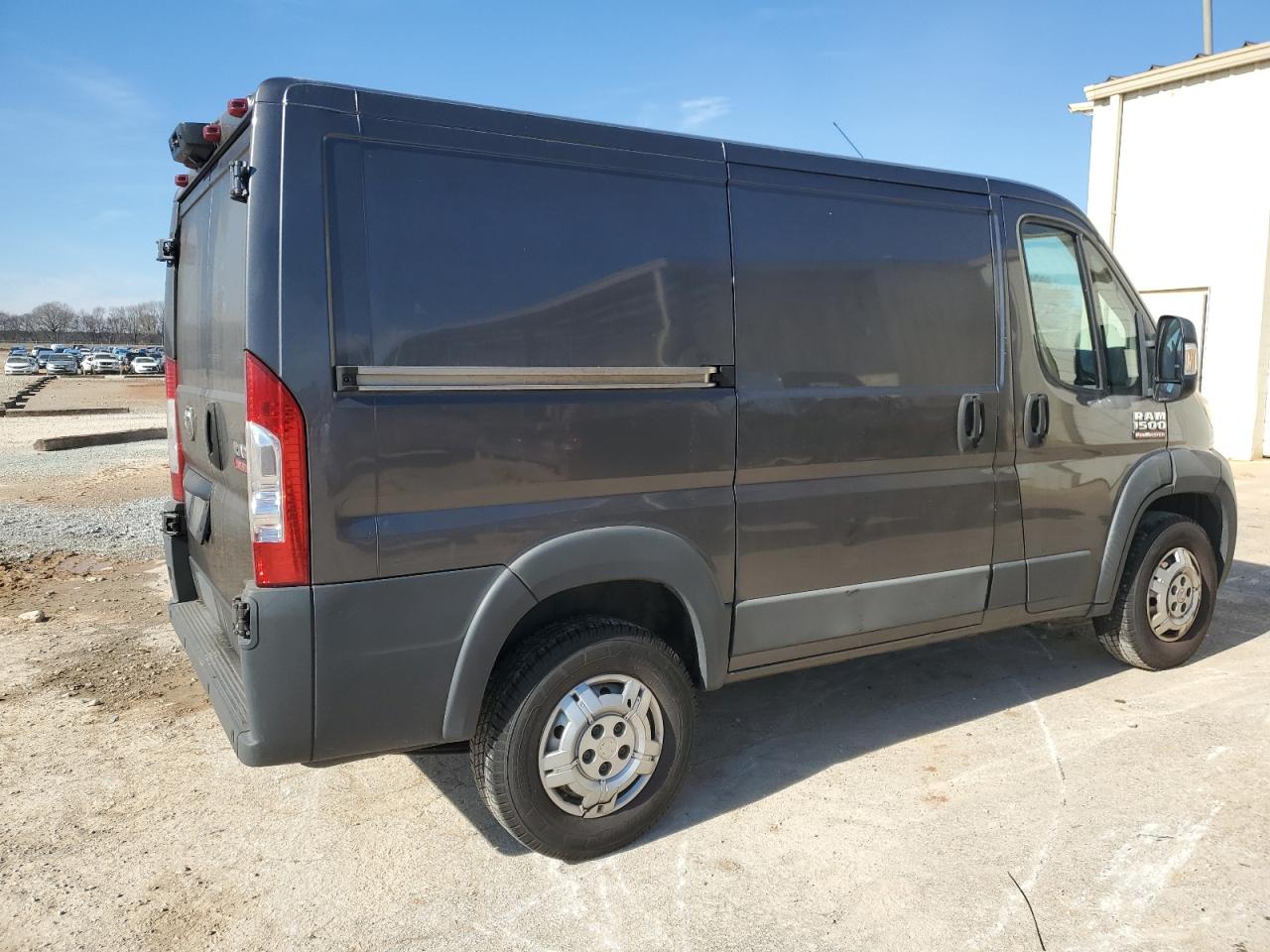 Obraz 3 z 2016 RAM PROMASTER 1500 1500 STANDARD 2016 z VIN 3C6TRVNG1GE119979