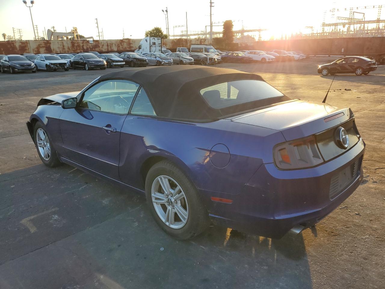 Image 2 of 2014 FORD MUSTANG  2014 with VIN 1ZVBP8EM7E5306411