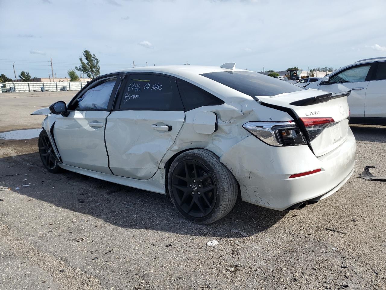 Изображение 2 Honda Civic Si 2022 с VIN 2HGFE1E55NH476996