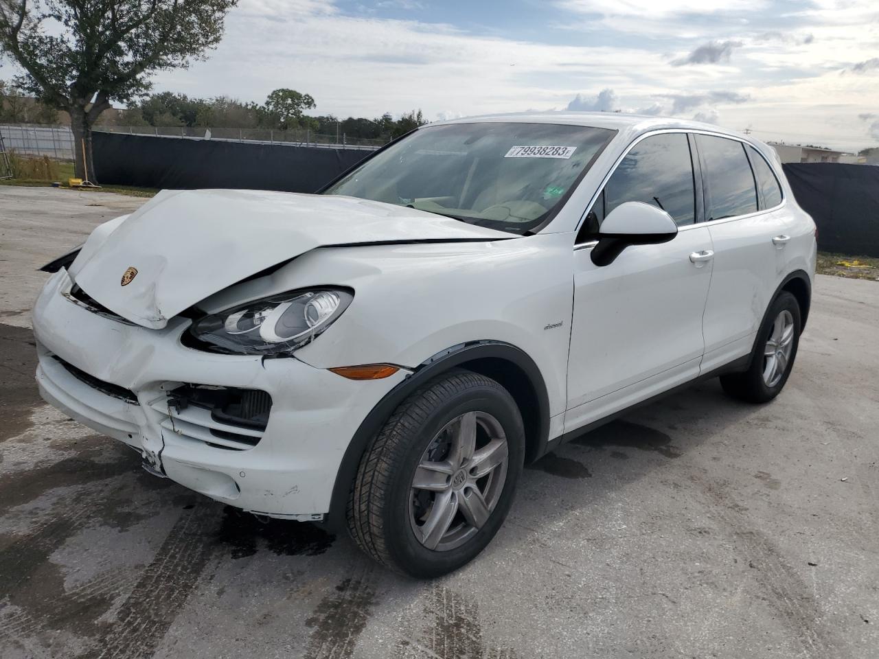 2014 PORSCHE CAYENNE  2014 image