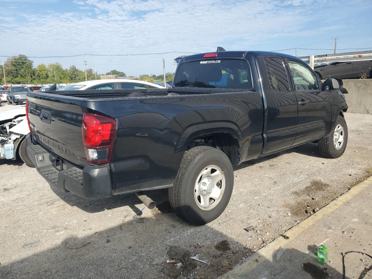 Image 3 of 2022 TOYOTA TACOMA ACCESS CAB 2022 with VIN 3TYSX5EN9NT012419